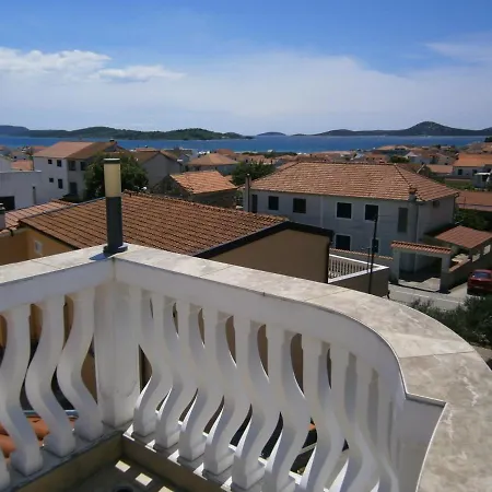Apartment Holiday 193658 - Holiday 233914 *